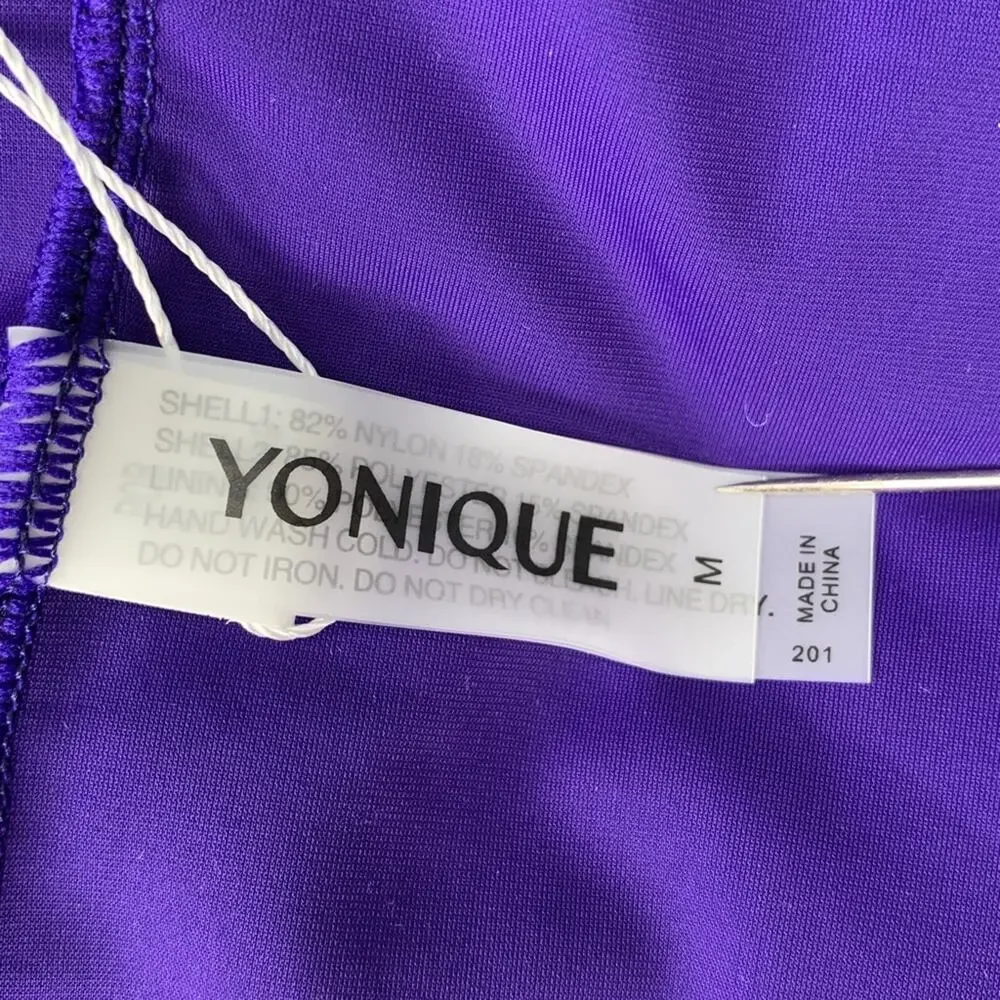 Yonique NWT Tankini Top with a Built in Flamingo Patterned Bra Size M